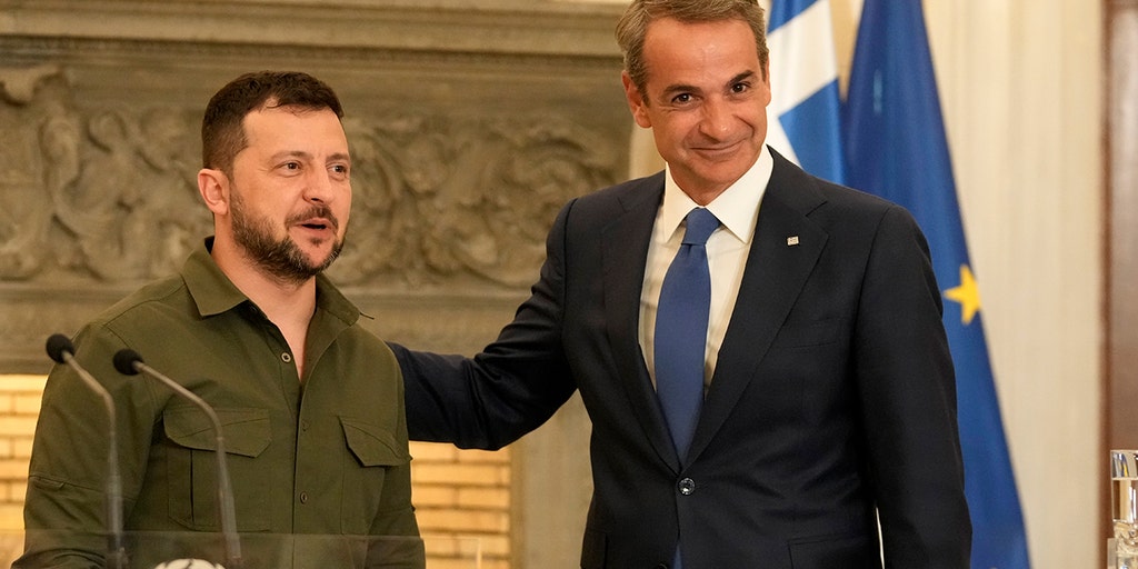 Greece's prime minister pledges to keep up military support for Ukraine for as long as it takes - Vimarsana News