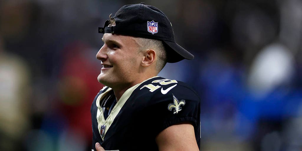 Saints' Blake Grupe mistaken for fan by security in preseason opener