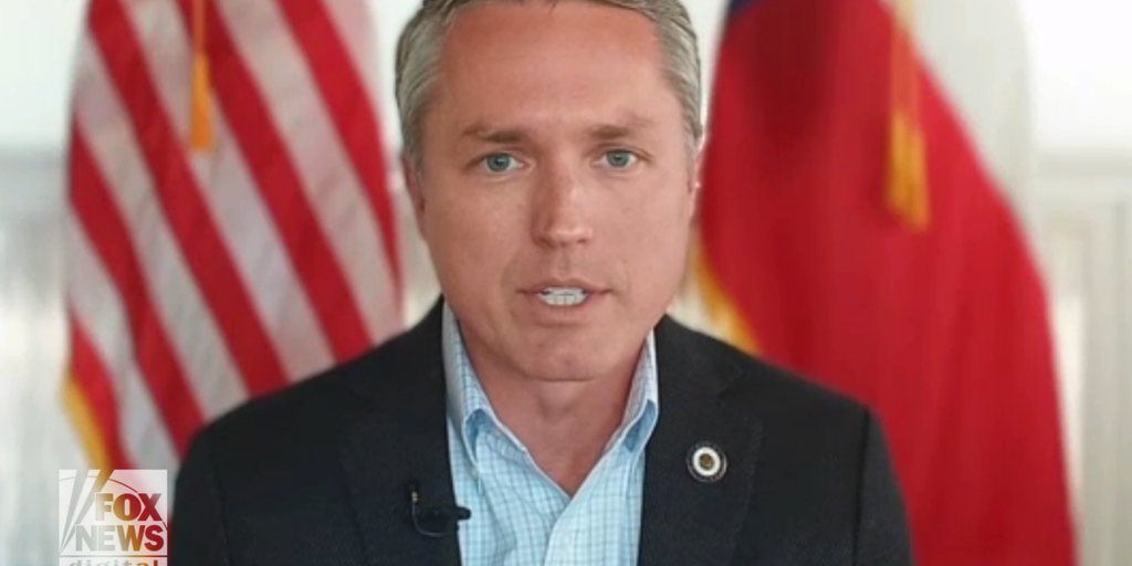 Texas Republican bashes 'Marxist' ideologues in public libraries: 'Sure as hell has no place' in the state - Vimarsana News