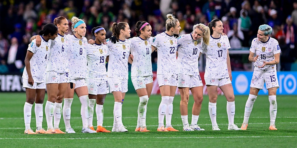 World Cup Postmortem: USWNT FIFA Ranking Drops to Third - Burgundy