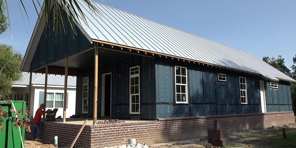 Storm Chaser works to build a house that can withstand category-five hurricane winds - Vimarsana News