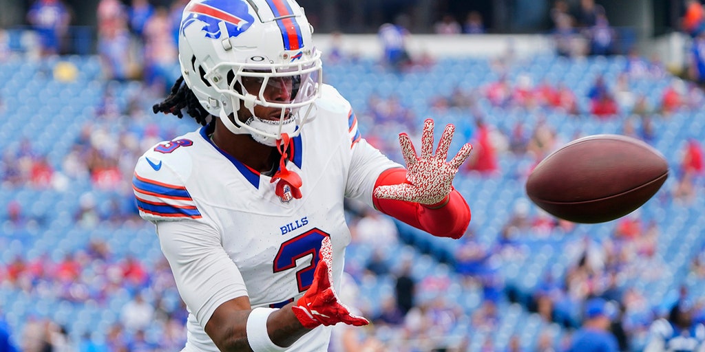 Hamlin makes Bills' 53-man roster seven months after cardiac arrest