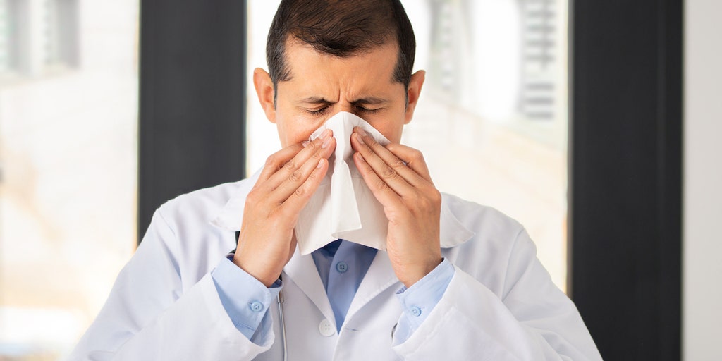 Nose-picking found to spread COVID among health care workers: new study - Vimarsana News