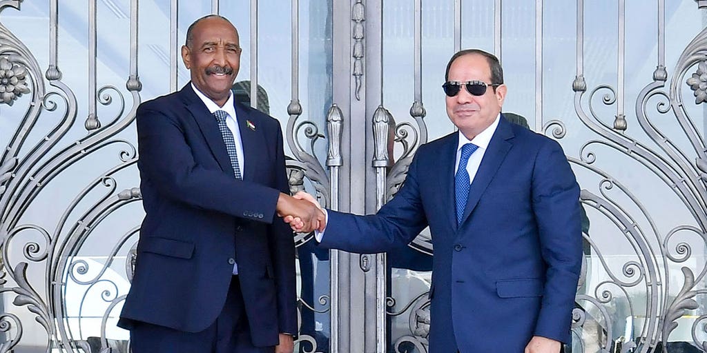 Sudanese military leader visits Egypt on 1st trip abroad since war breaks out in Sudan - Vimarsana News