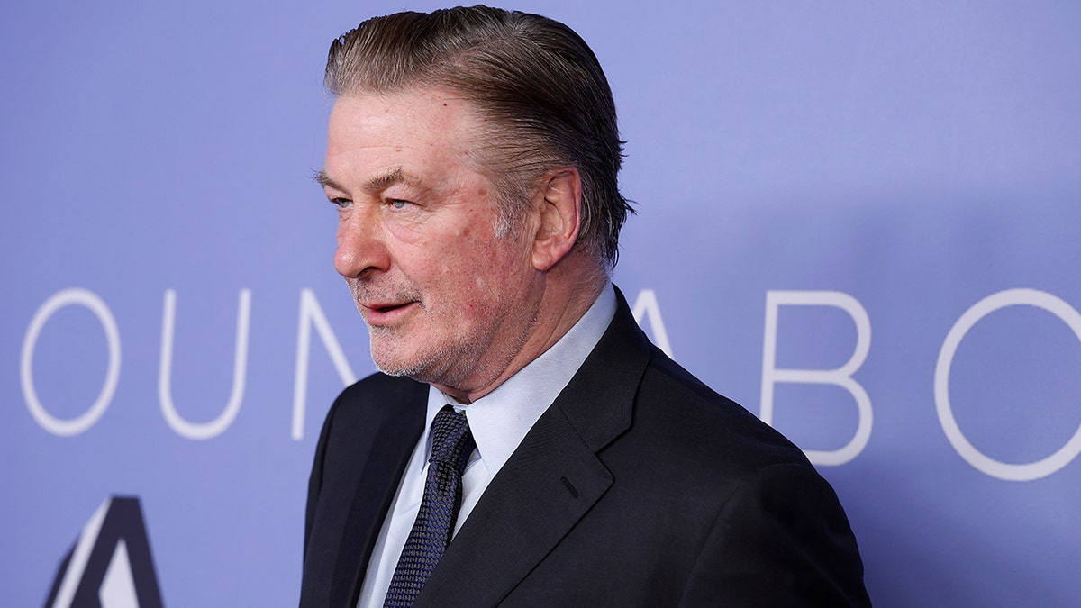 Alec Baldwin attends a gala