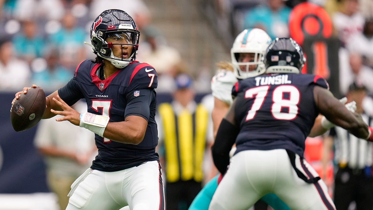 CJ Stroud vs Dolphins