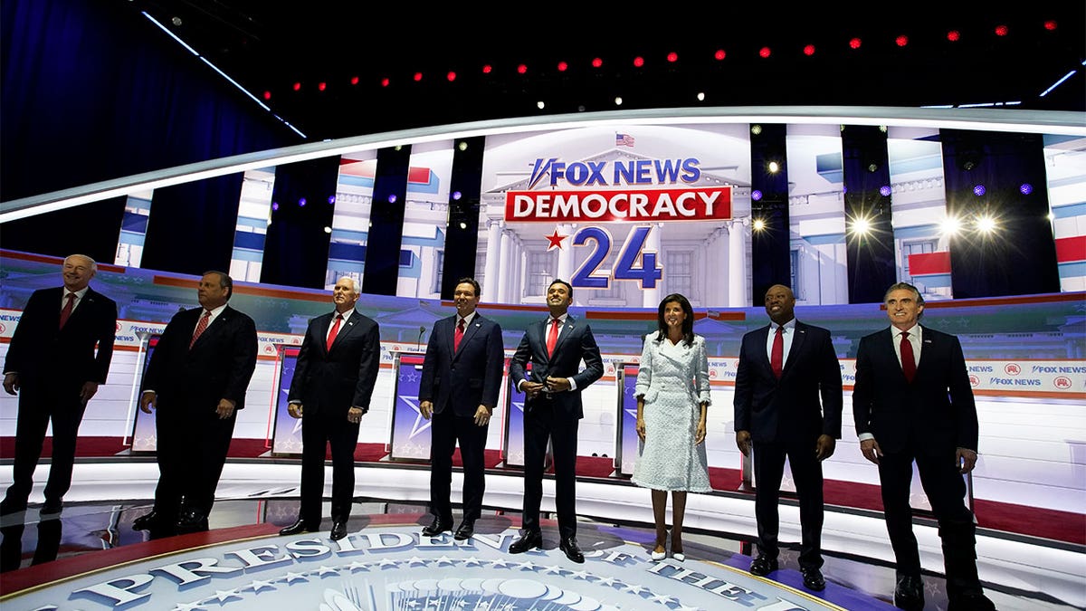 DeSantis Jabs Trump With Fauci Line At Fox News Debate: 'Why Are We In ...