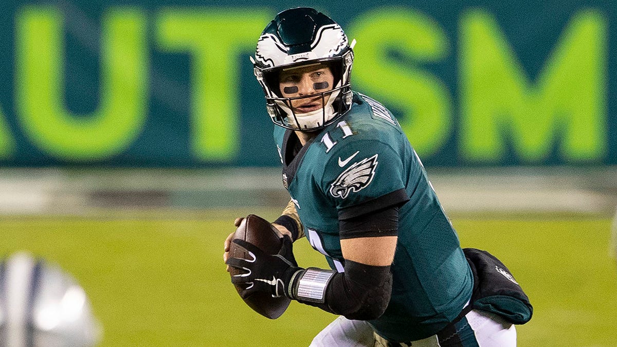 Carson Wentz with the Eagles