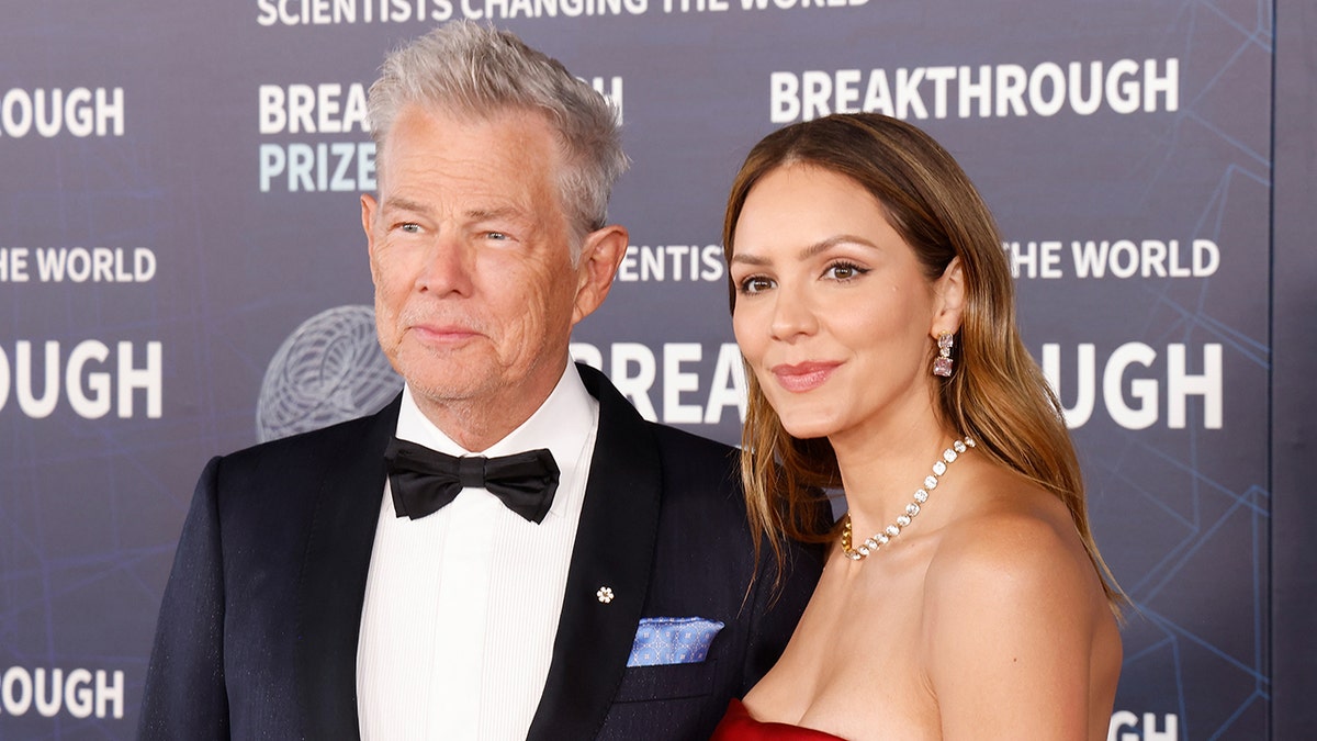 David Foster and Katharine McPhee on the red carpet