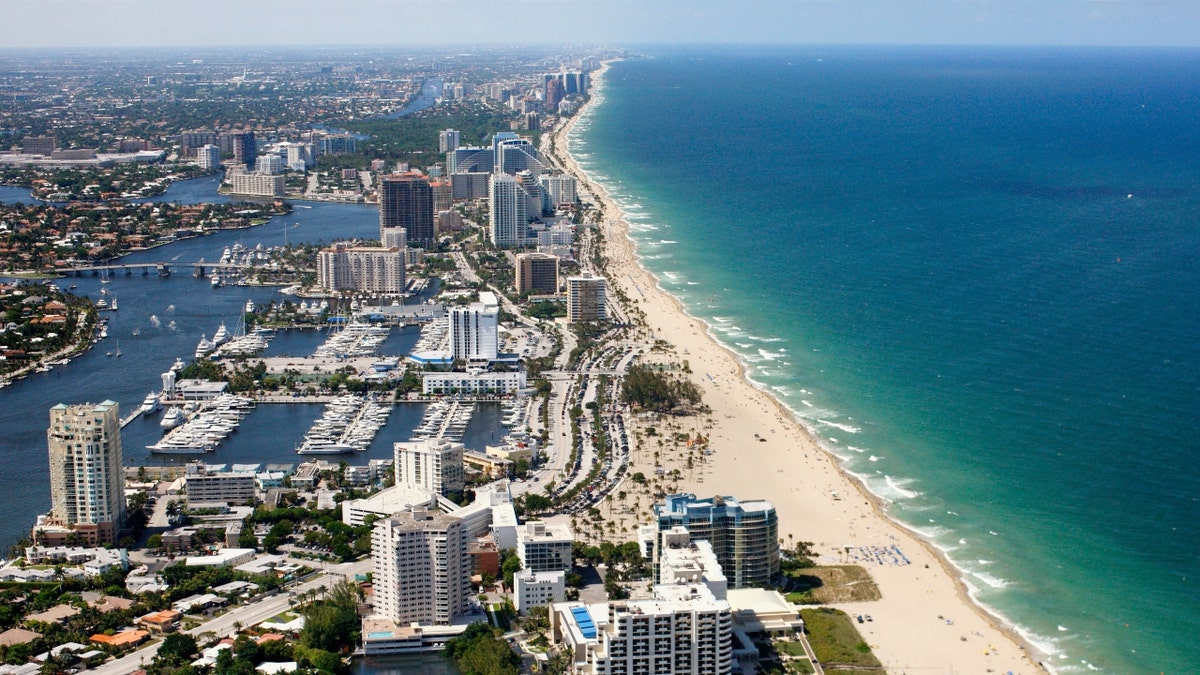 Fort Lauderdale brace for wild spring break with free roofie drink