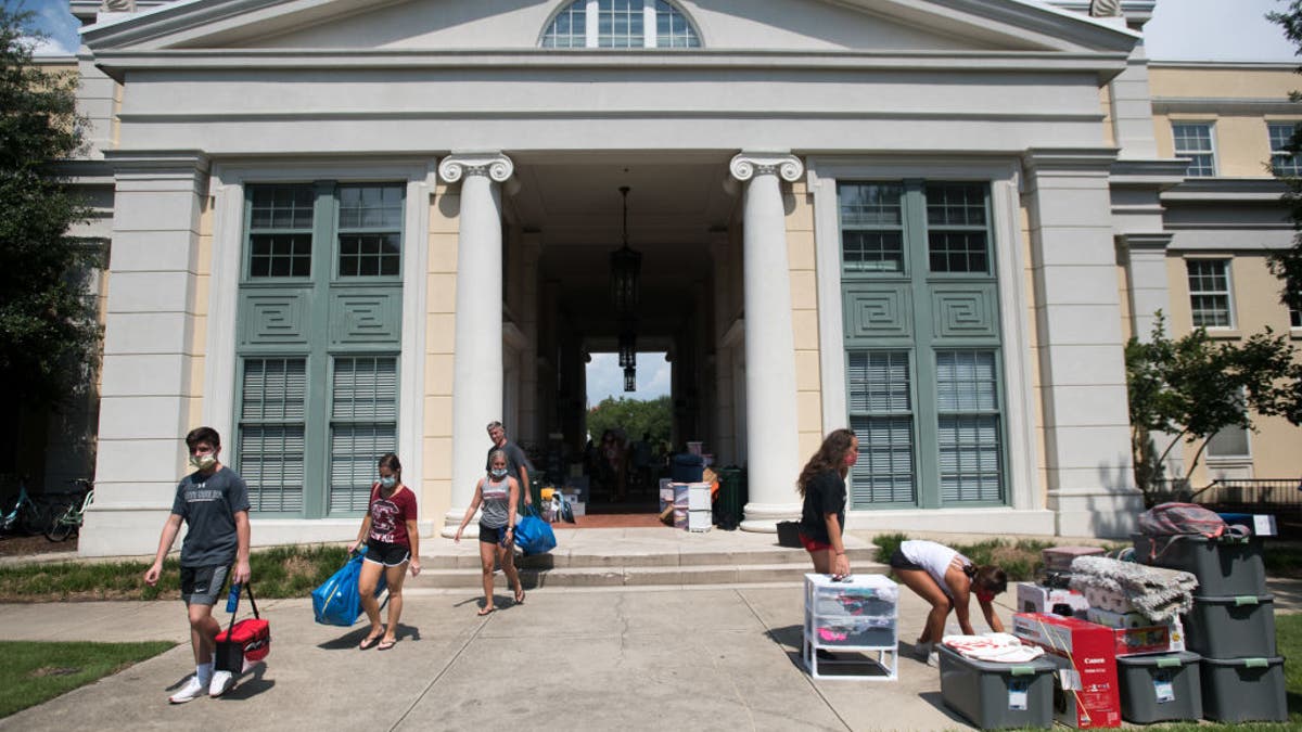 Students on the campus of the University of South Carolina