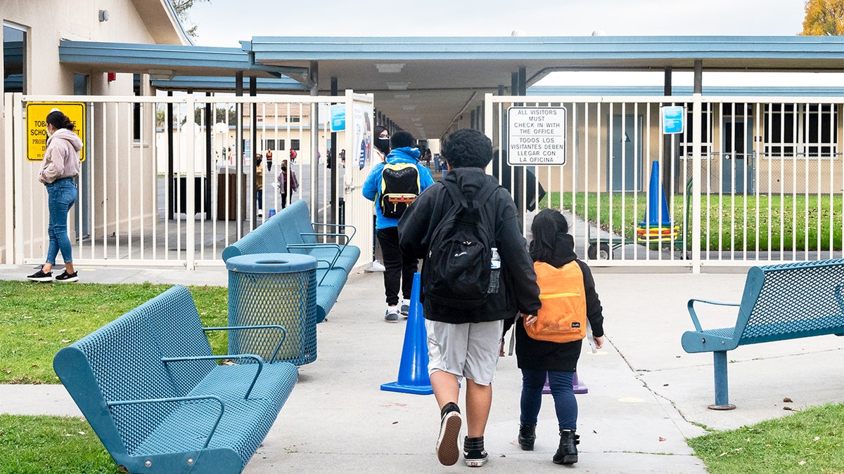 Students at California elementary school