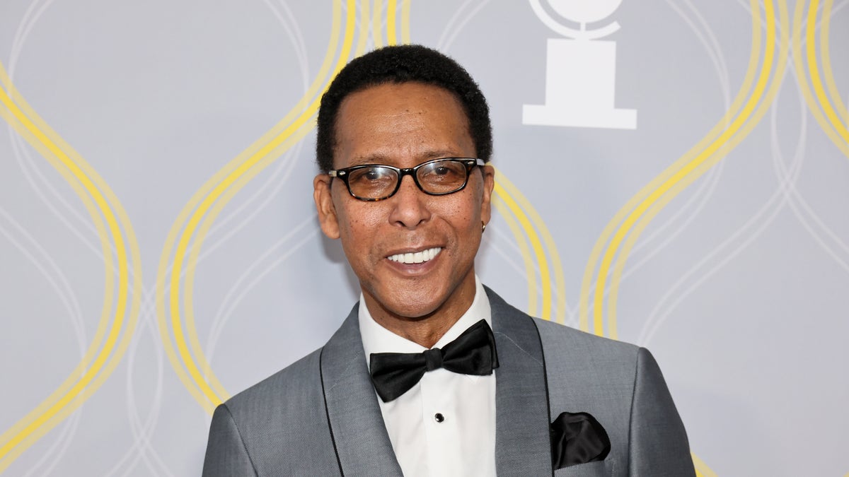 ron cephas jones