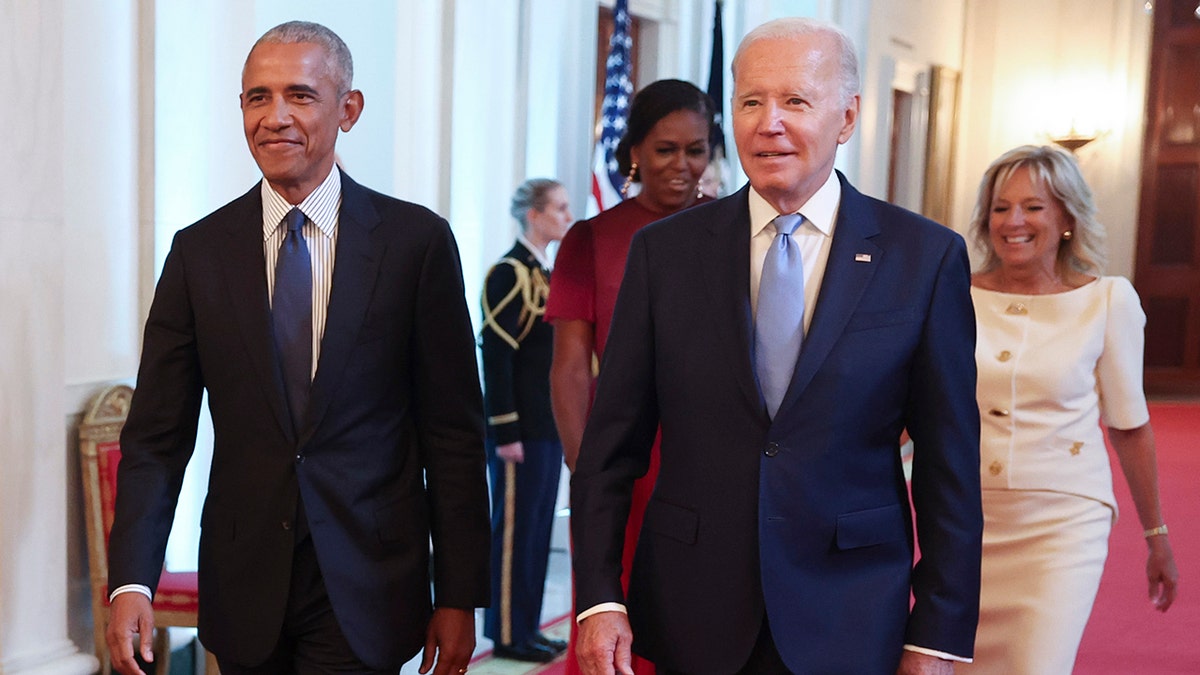 Barack Obama, Joe Biden