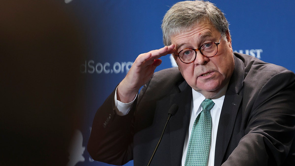 Bill Barr speaks at Federalist Society conference