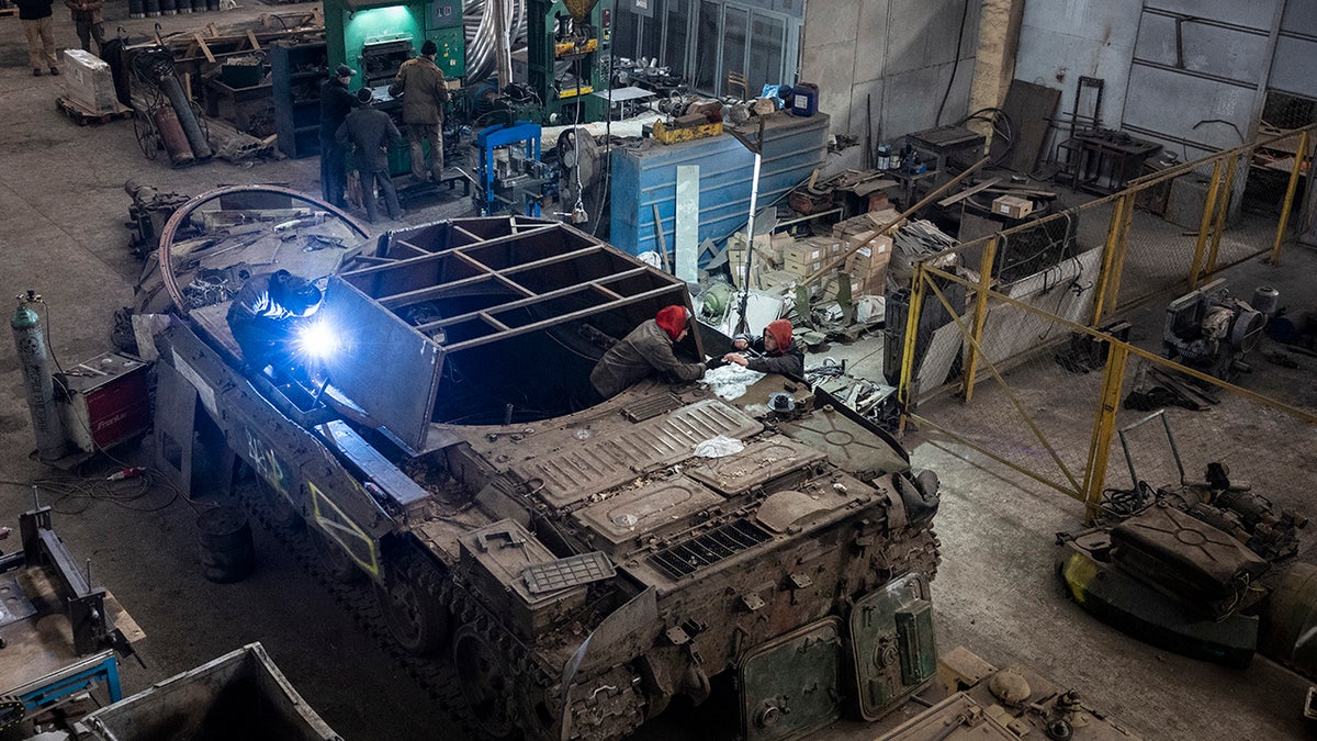 Captured Russian tank seen in Ukraine garage