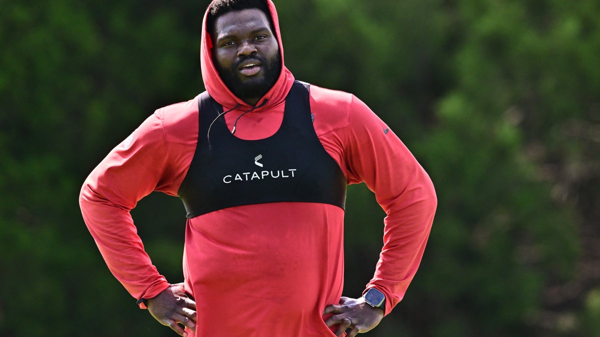 Shaquil Barrett during Minicamp