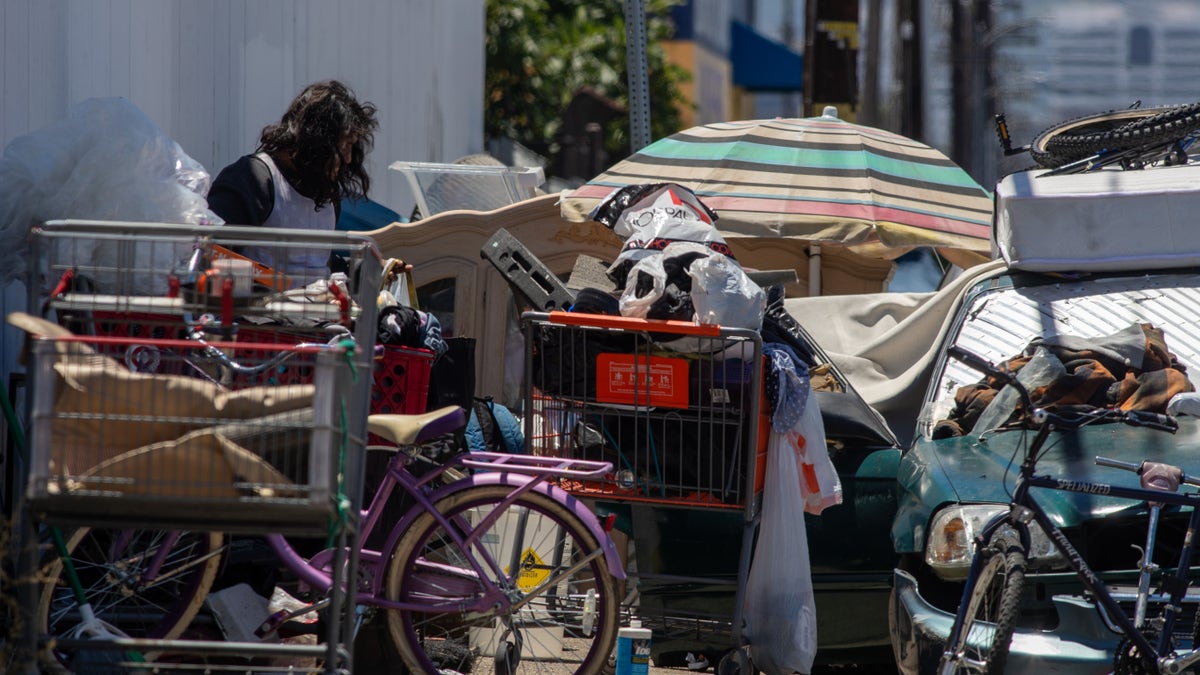 Homless canoga park near San Fernando Valley