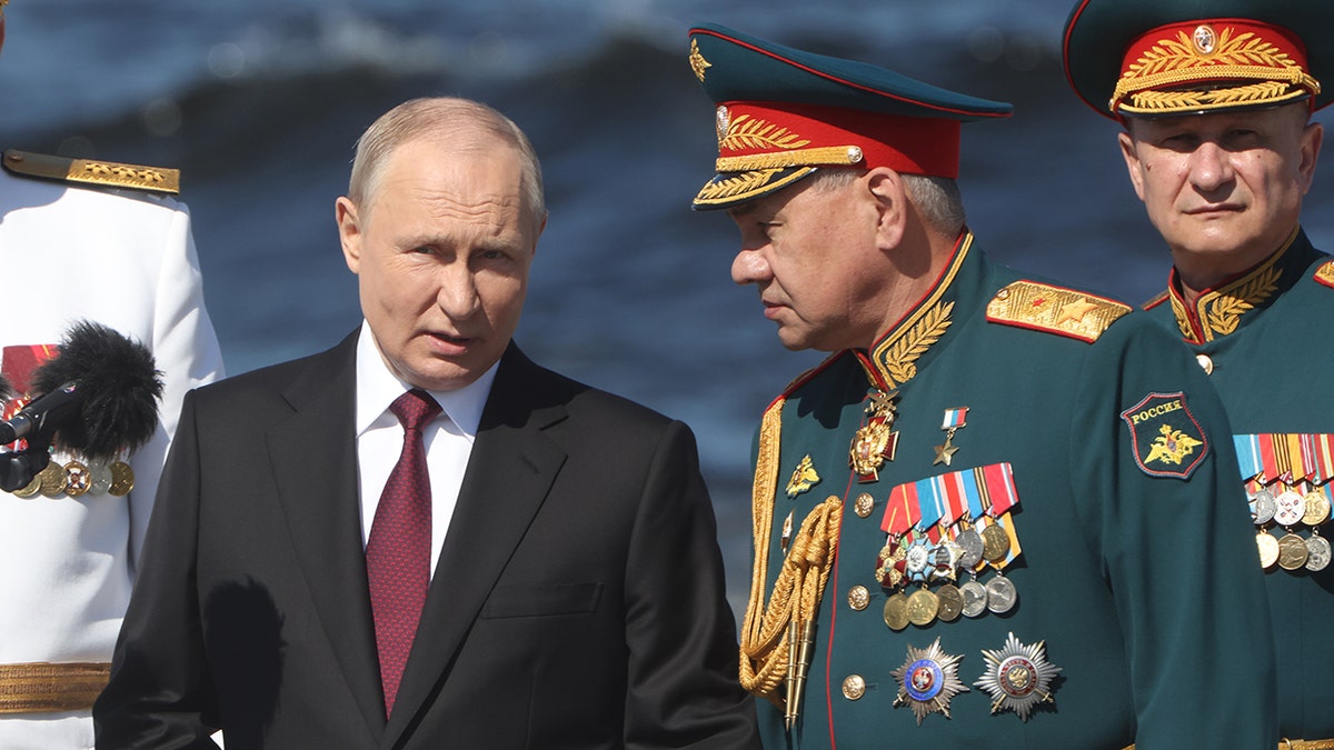 Putin with a general