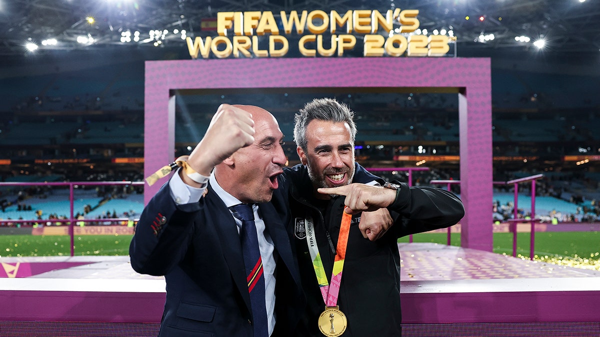 Vilda celebrating