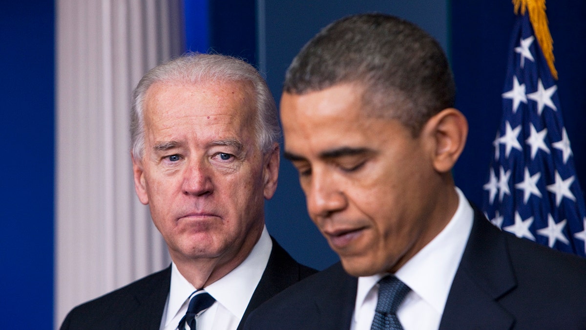 Joe Biden, Barack Obama