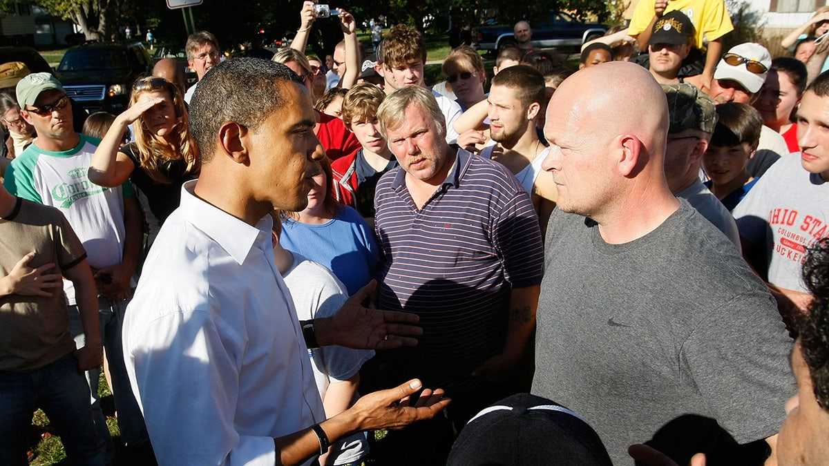 Joe the Plumber confronts Obama