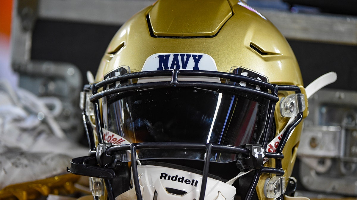 A picture of a Navy Midshipmen helmet