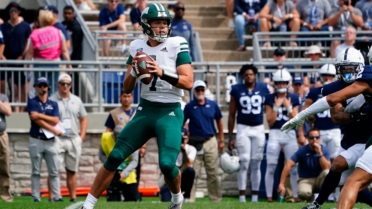 Kurtis Rourke throws against Penn State