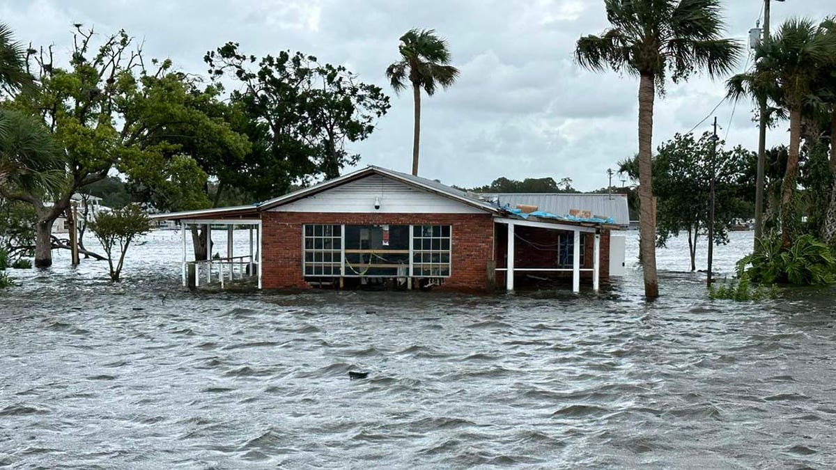 Idalia Heads Into Carolinas After Killing 1 Injuring Others In Georgia   Hurricane Idalia Florida 98 