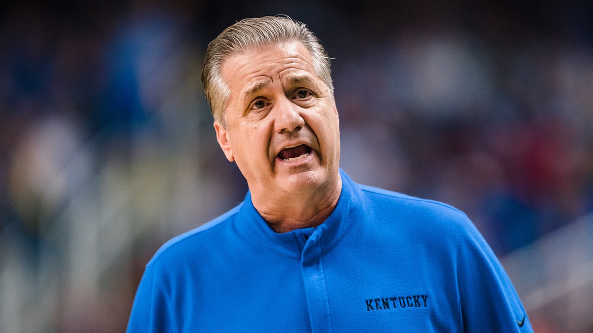 John Calipari vs Kansas State