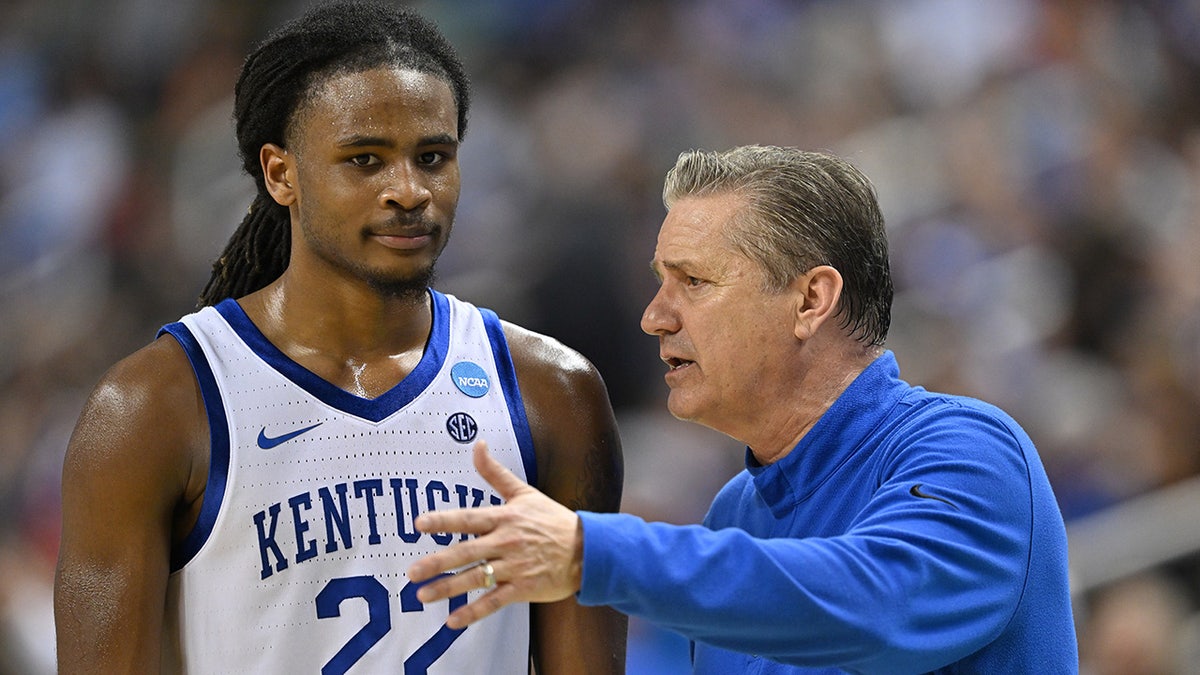 John Calipari, Carson Wallace'a karşı