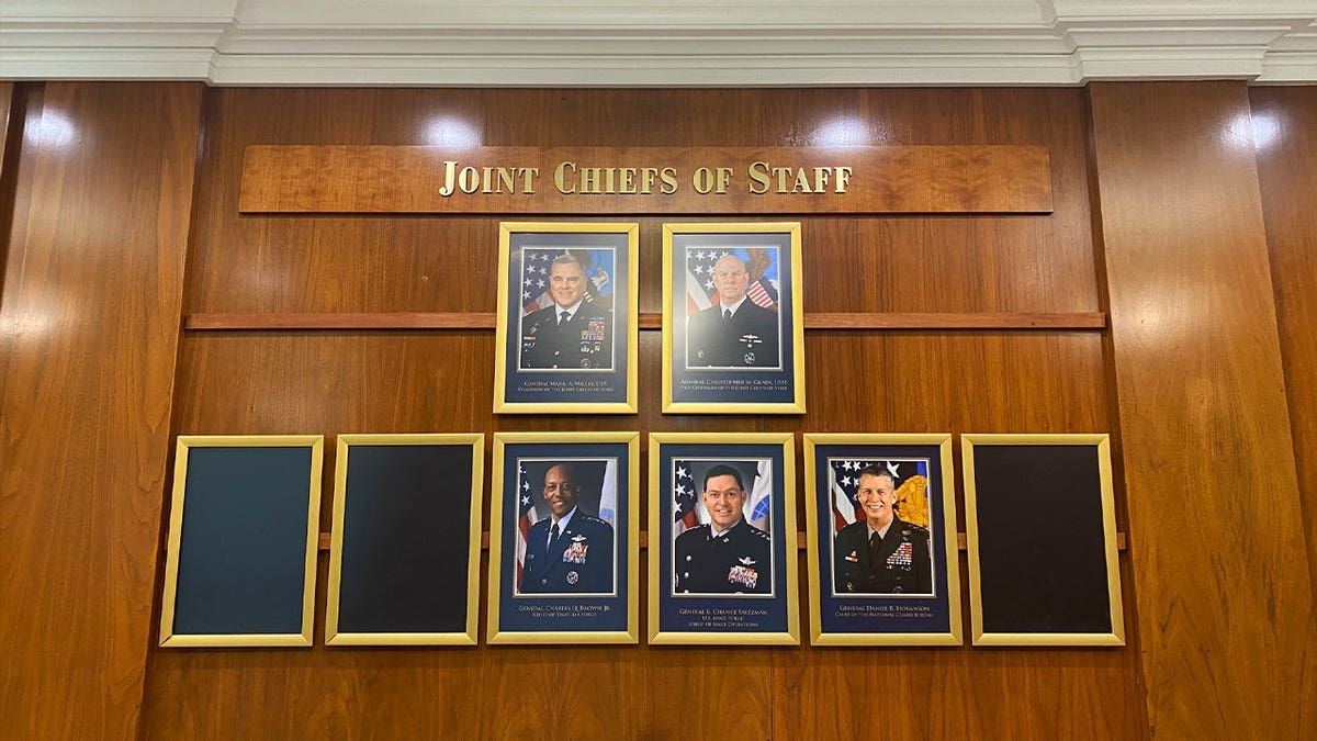 Joint Chiefs of Staff portrait photos