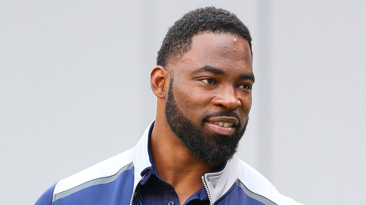 Justin Tuck smiles