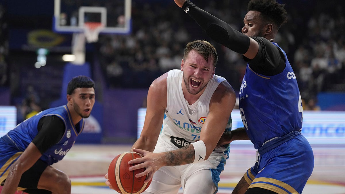 Lucka Doncic drives