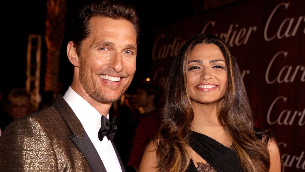 Matthew McConaughey and his wife on the red carpet