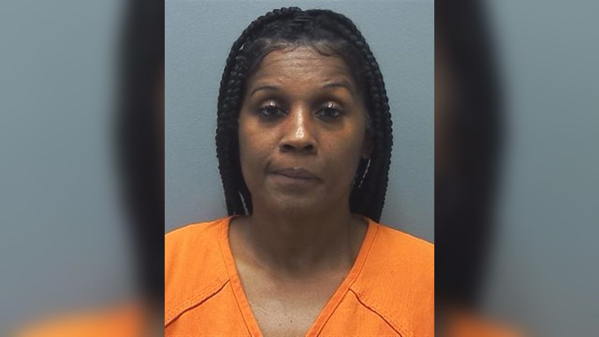 Ebony Michelle Mitchell mugshot