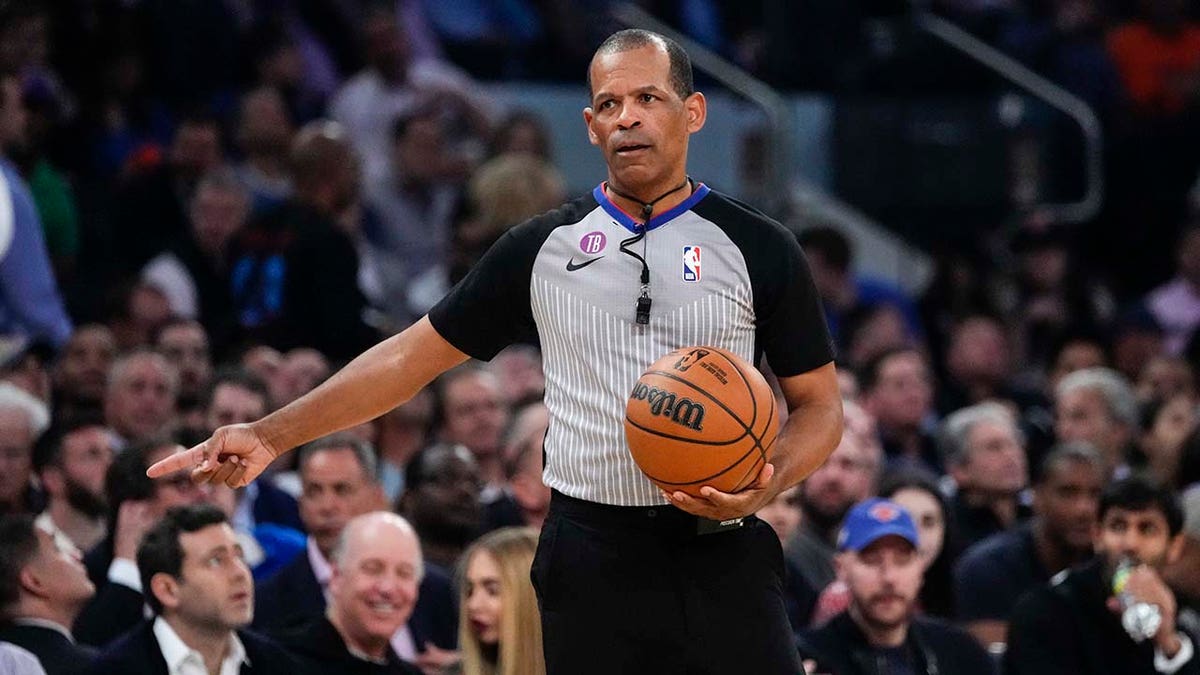 NBA referee Eric Lewis during a game