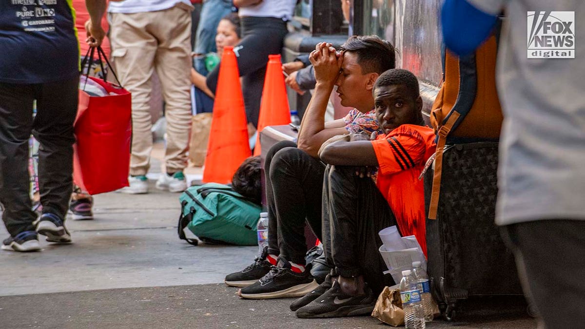 Asylum Seekers Sleep On New York City Sidewalk With Manhattan's ...