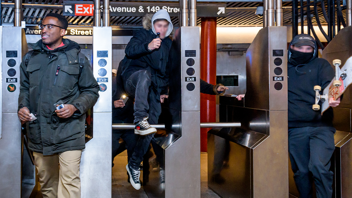 NYC turnstile jumpers evade fares