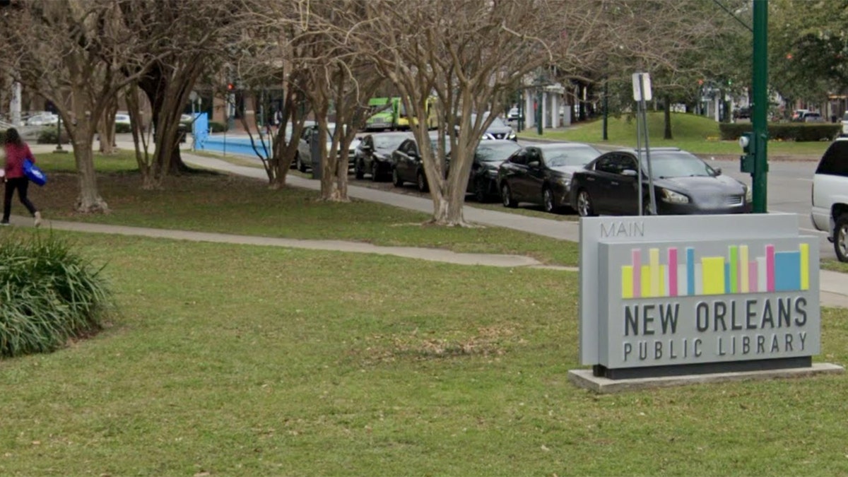 New Orleans Library