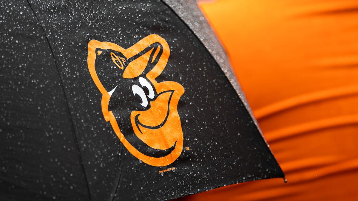Orioles logo on an umbrella