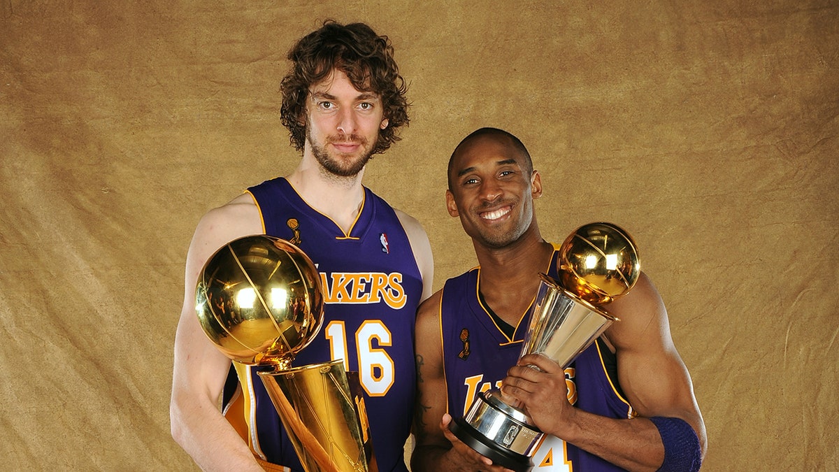 2-time NBA champion, Los Angeles Lakers legend Pau Gasol inducted into NBA  Hall of Fame
