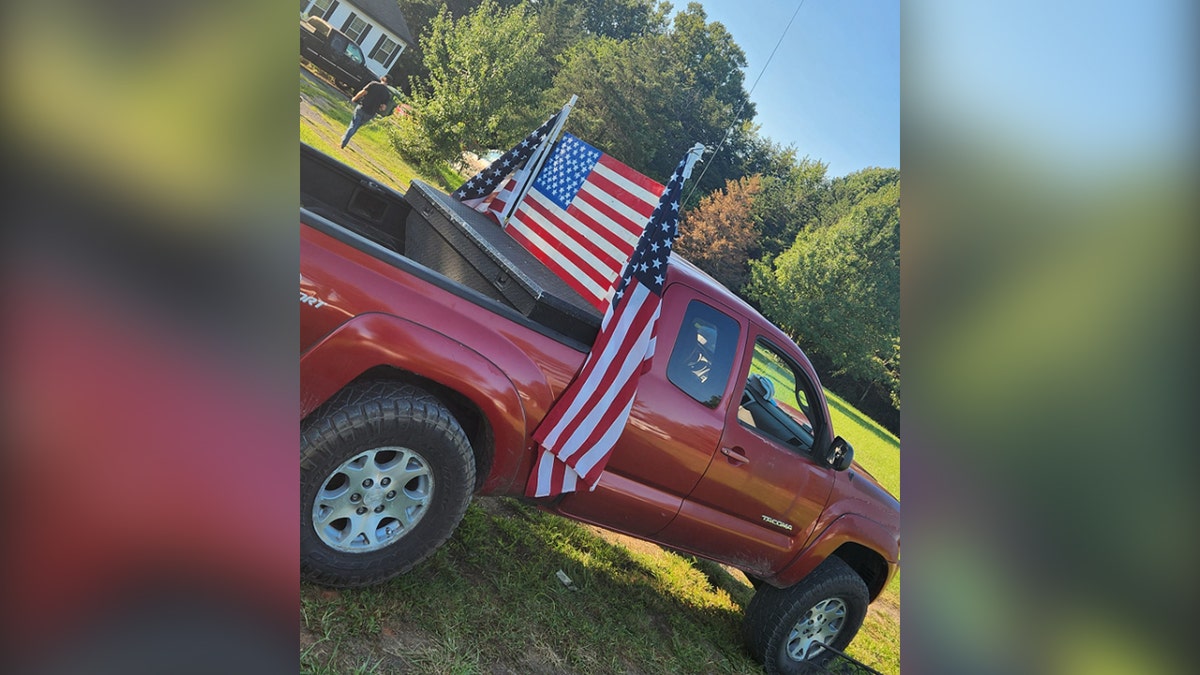 Flags for online trucks