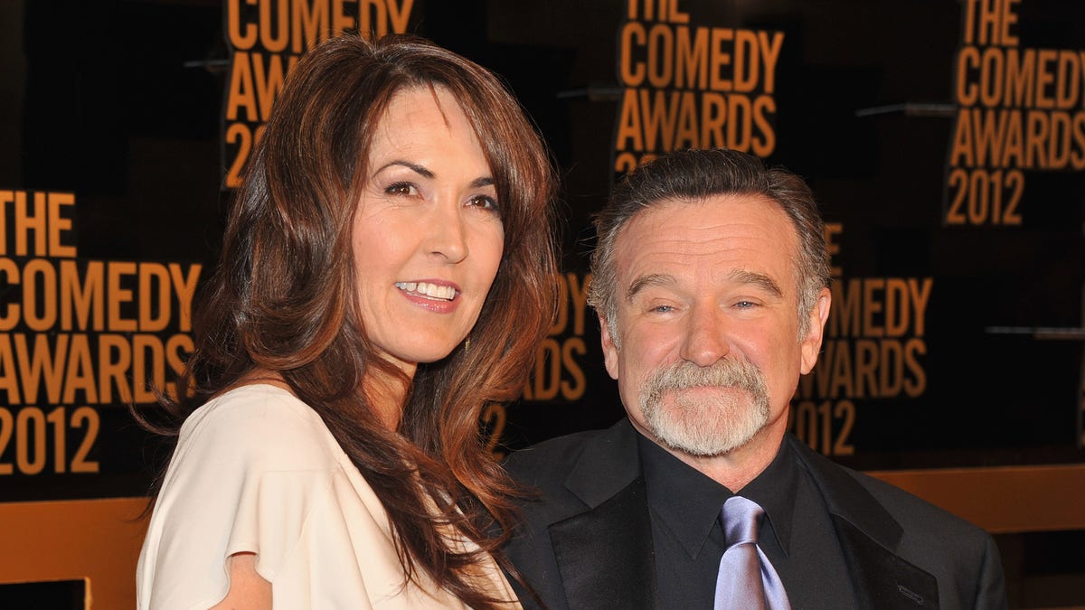 Susan Schneider Williams posing with Robin Williams