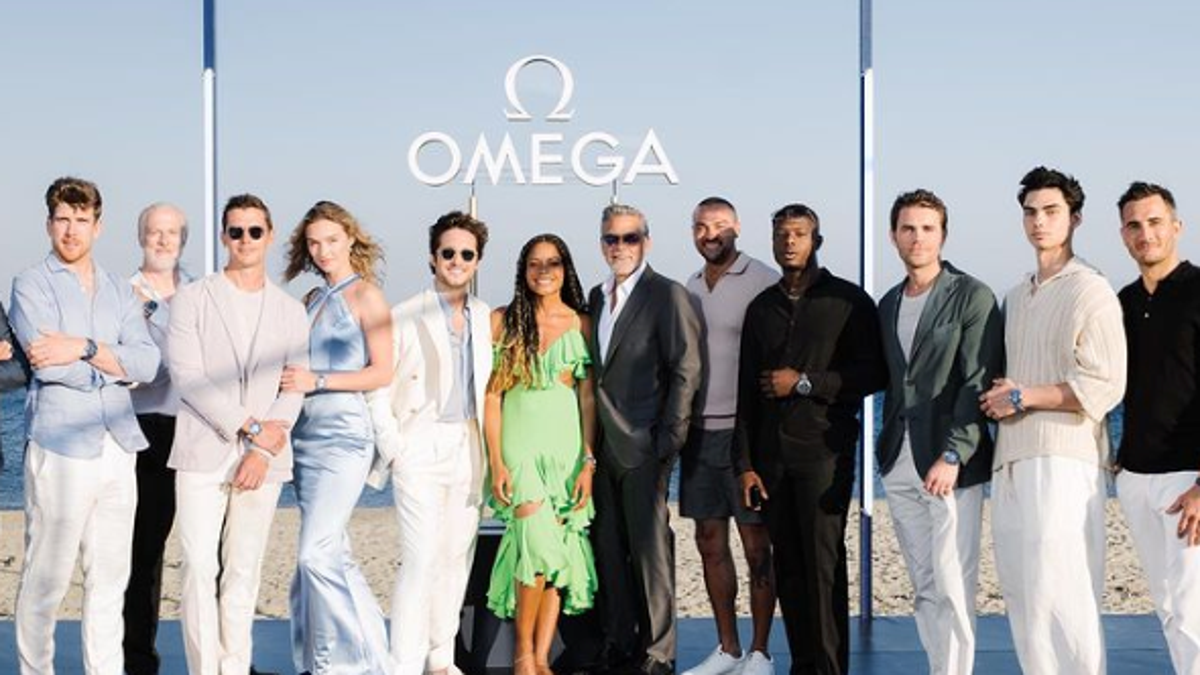 George Clooney - Omega team