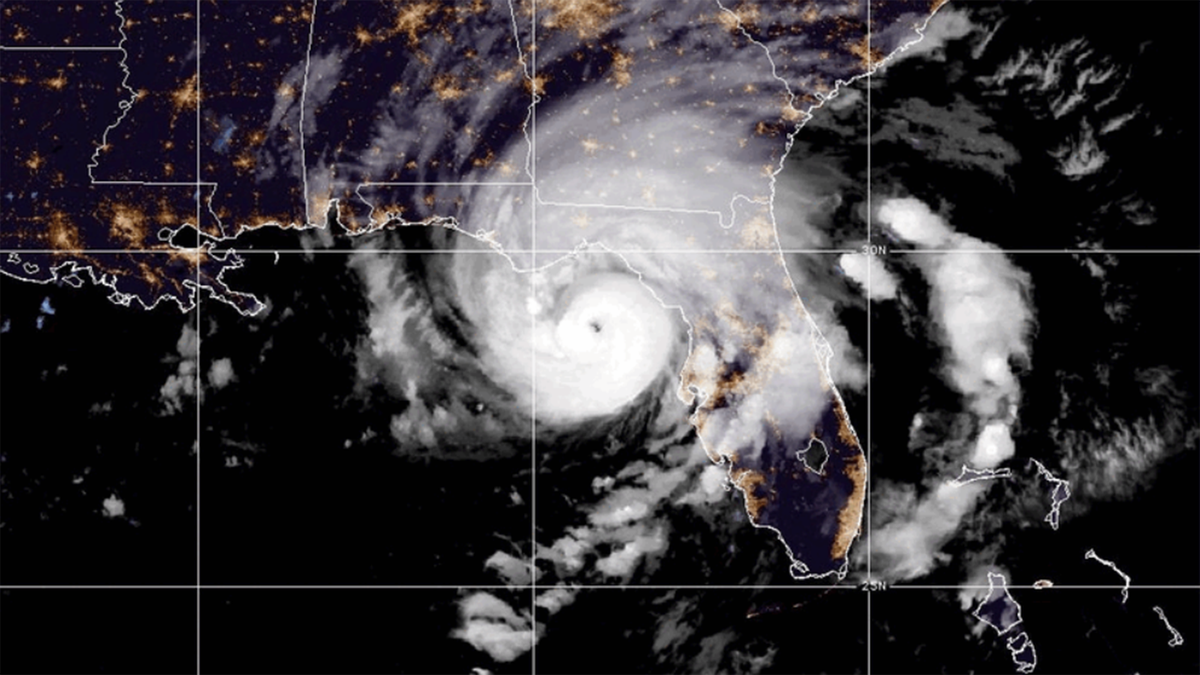 A satelite image of the storm