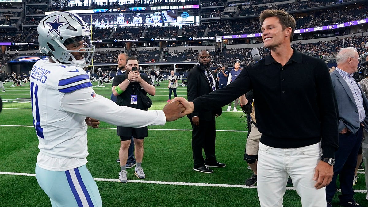 Tom Brady meets Micah Parsons