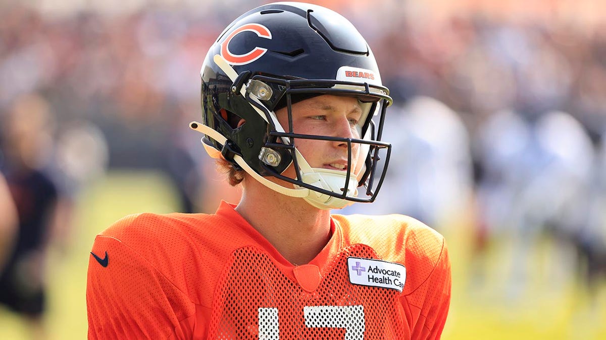 Is undrafted rookie Tyson Bagent now the Chicago Bears' QB2?