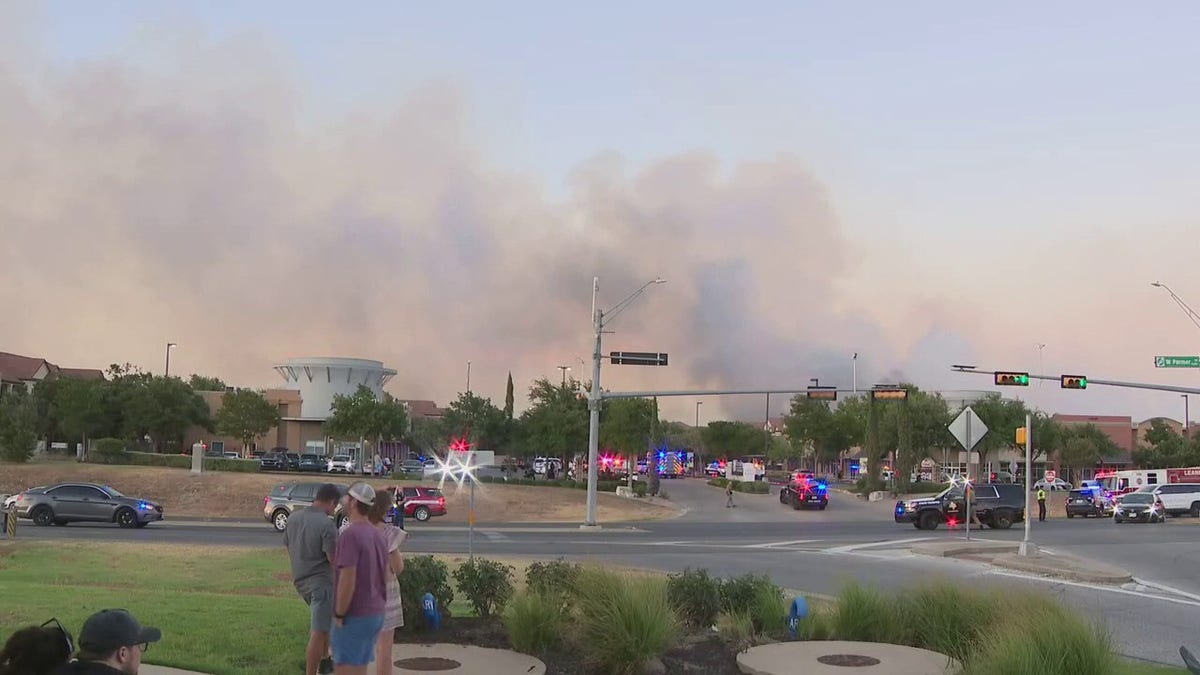 Brush fire in Cedar Park, Texas