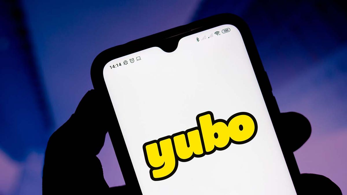 A photo illustration of the Yubo app icon